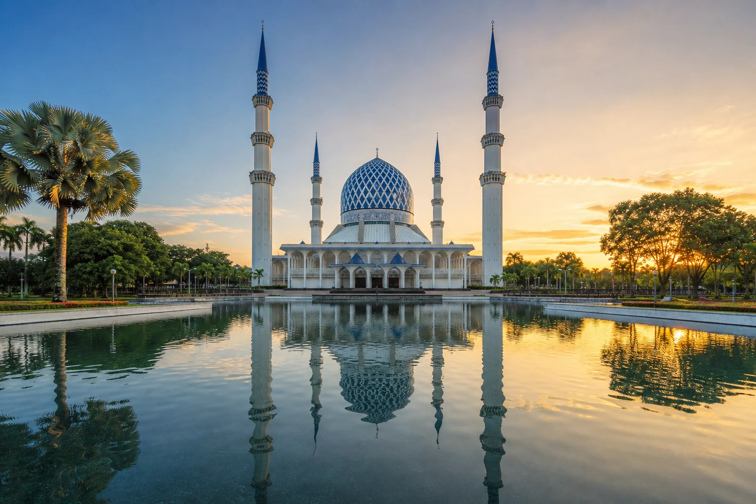 Sultan Salahuddin Abdul Aziz Mosque in Selangor